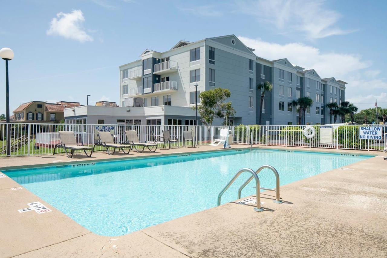 Holiday Inn Express North Myrtle Beach - Little River By Ihg מראה חיצוני תמונה
